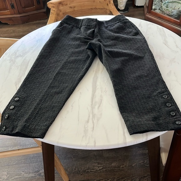 Dana Buchman Pants - Dana Buchman Capri Pants